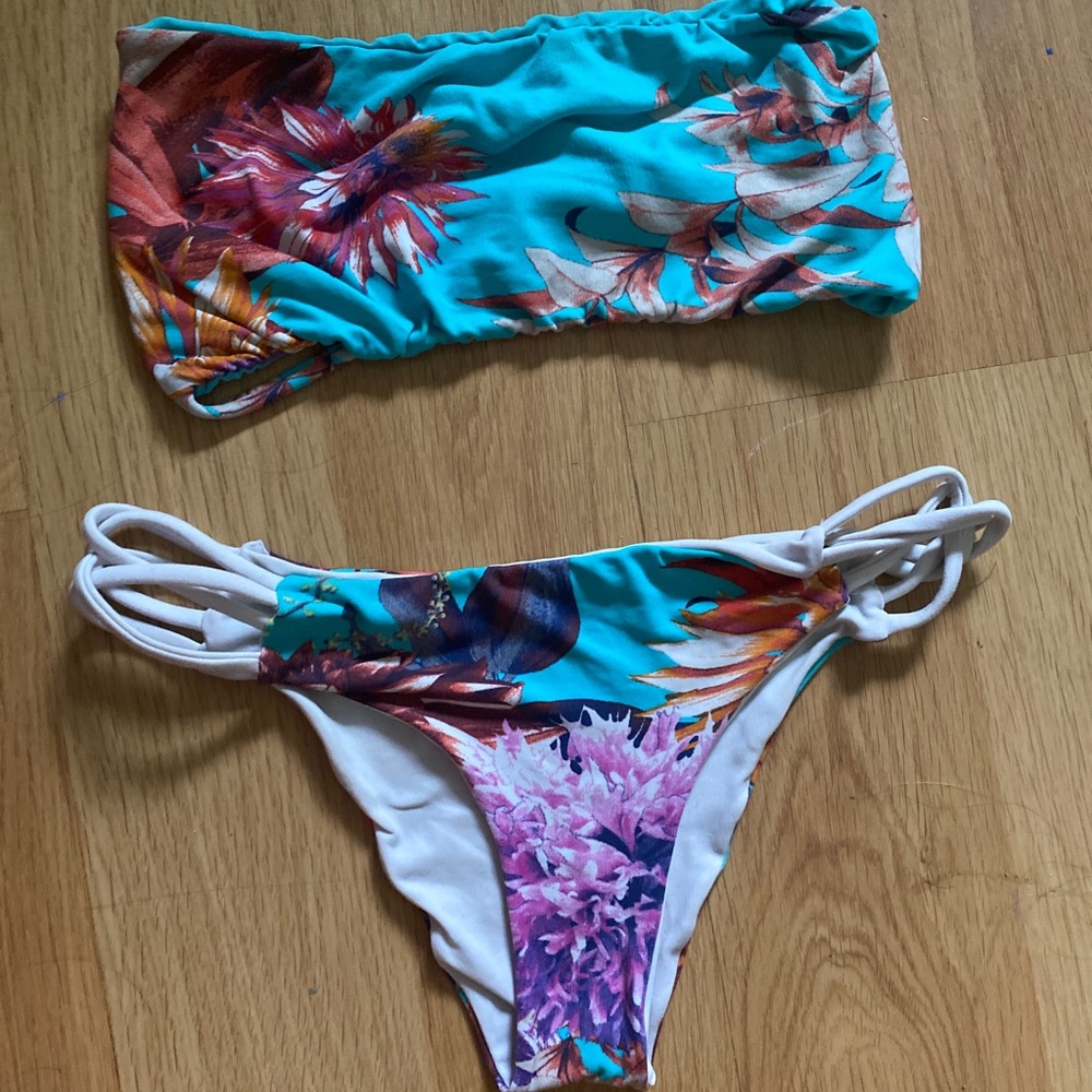 San Lorenzo bikini set